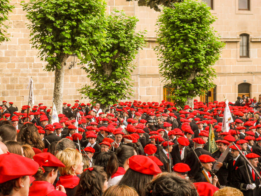 Troops gather in front of the Juncal church on San Marcial