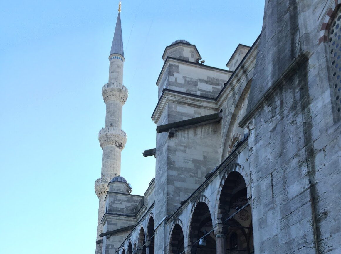 The Blue Mosque under some snow (Istanbul)