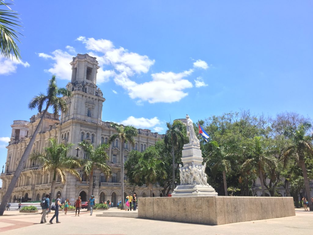 Statue commemorating José Martí