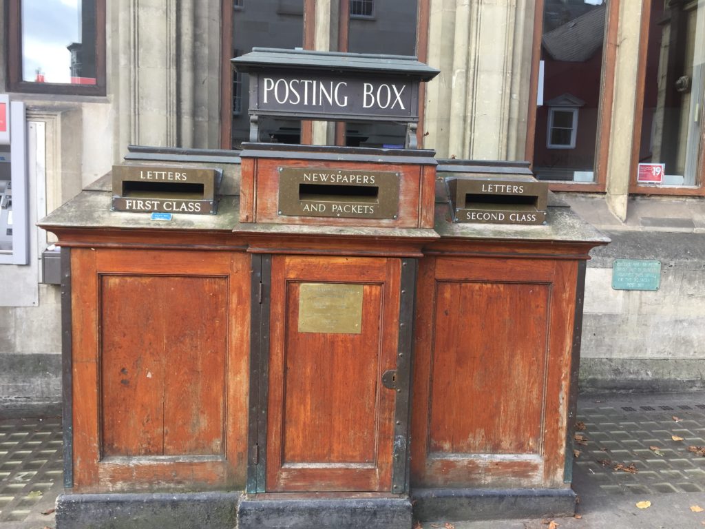 Cute posting box