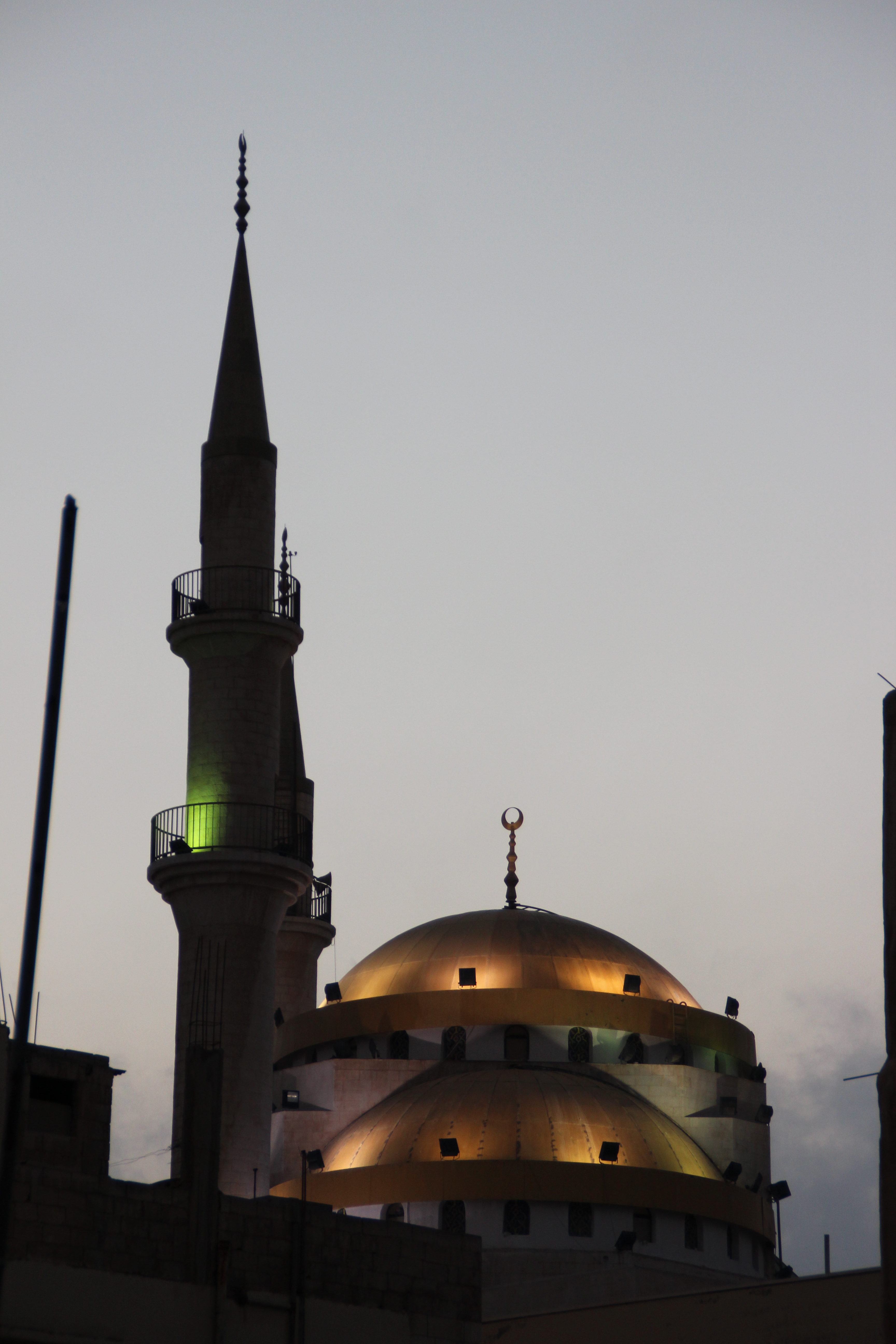 A mosque at sunset in Madaba