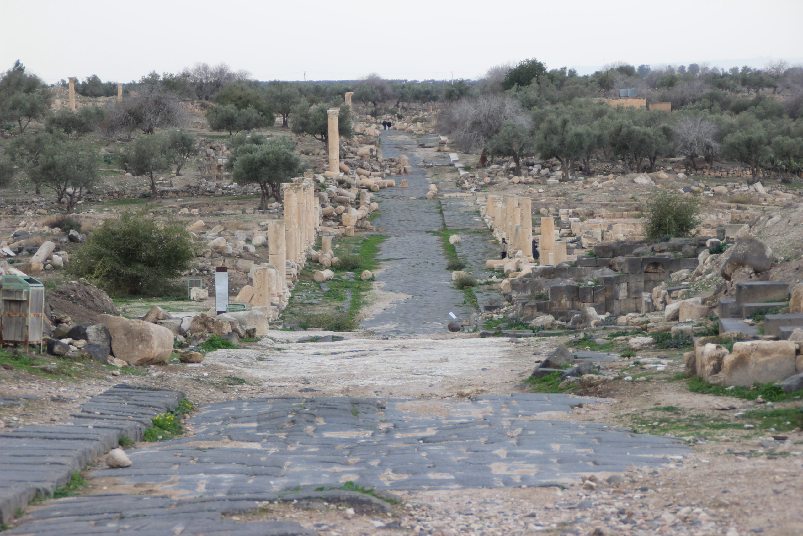 Colonnaded street