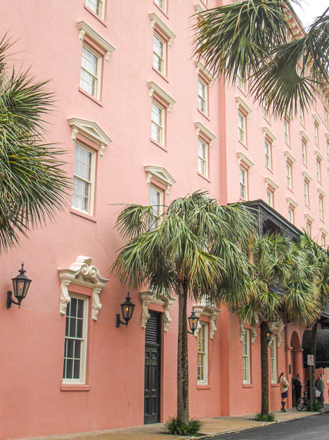 A hotel with pink tones in Charleston