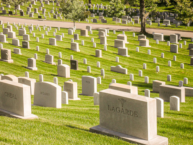 The grounds of the Arlington National Cemetery are home to 400,000 military veteran souls