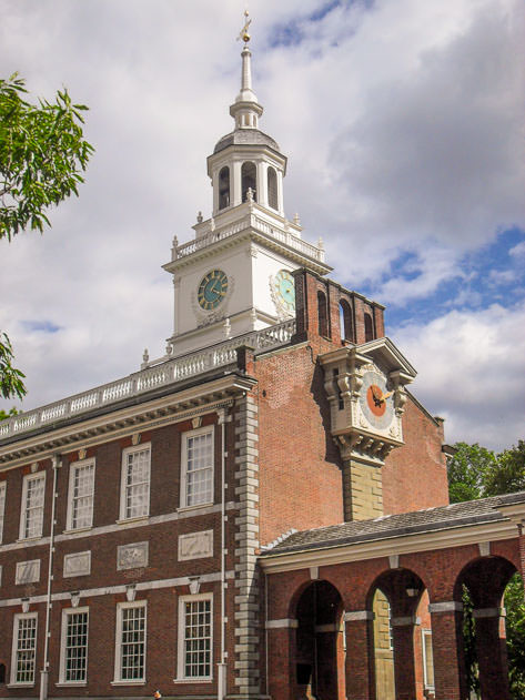 The Independence Hall, a historic landmark in Philadelphia