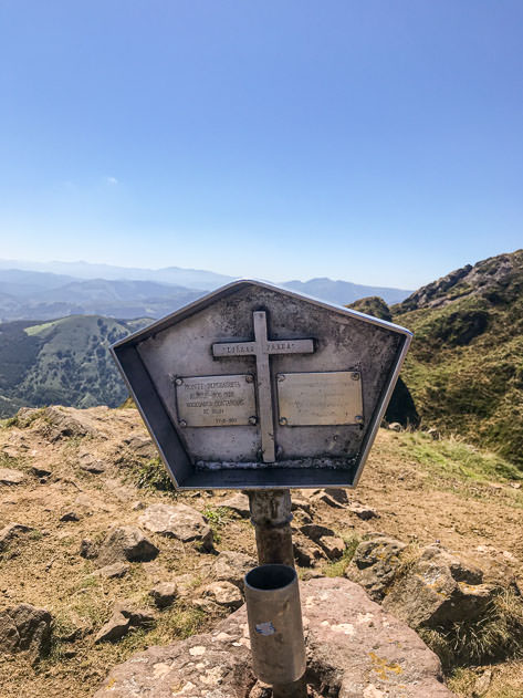 We made it to the top of Irumugarrieta