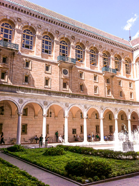 How gorgeous is the patio at the Boston Public Library?