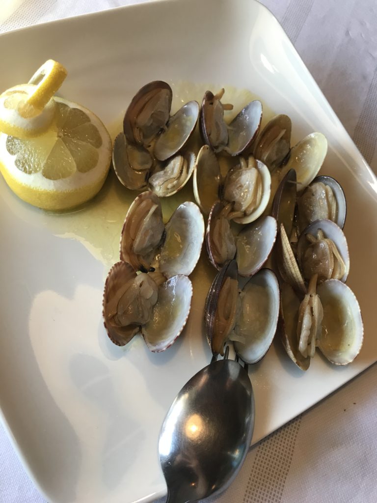 Clams at Trinkete Borda