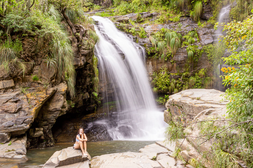 Posing at the right waterfall in Chorros de Jurina