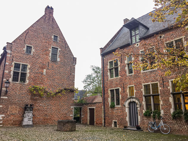 A lovely corner in Groot Begijnhof