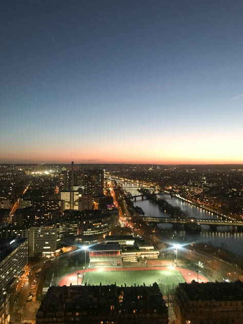 Night views from the 2nd floor of the tour Eiffel