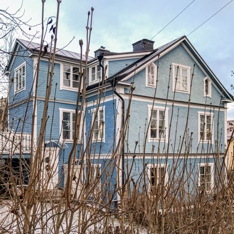 A cute blue house in Vaxholm