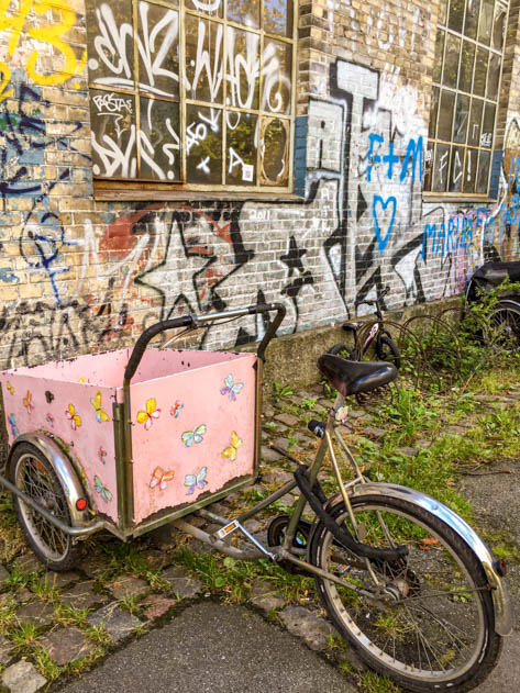 A bike trailer in Christiania