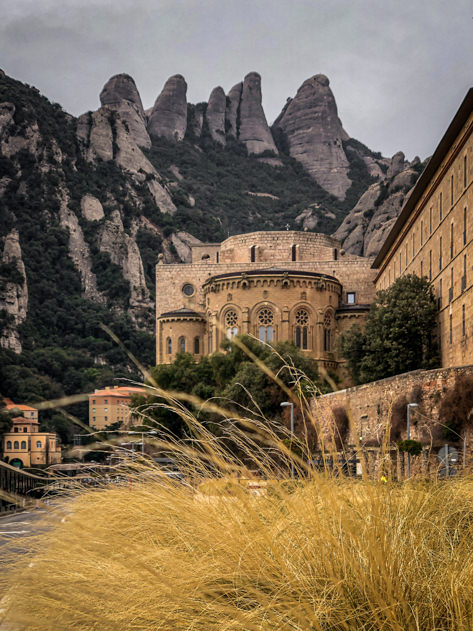 Montserrat is a famous mountain range in Cataluña and also hosts an ancient abbey