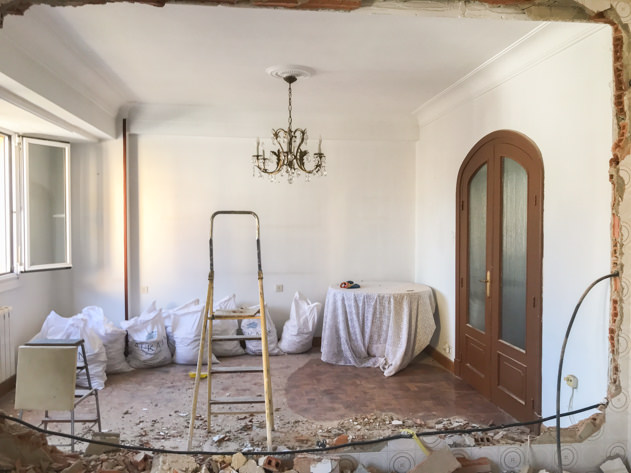 Tearing down the wall between the living room and the kitchen