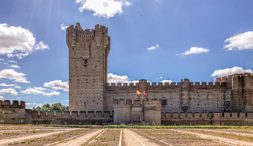 The imposing Castillo de la Mota in Medina del Campo