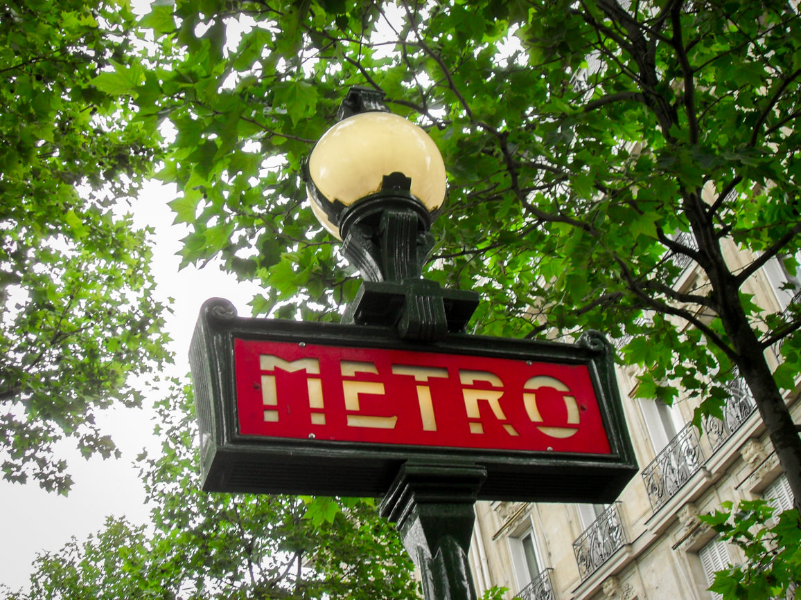 best things to do in Paris_vintage metro sign