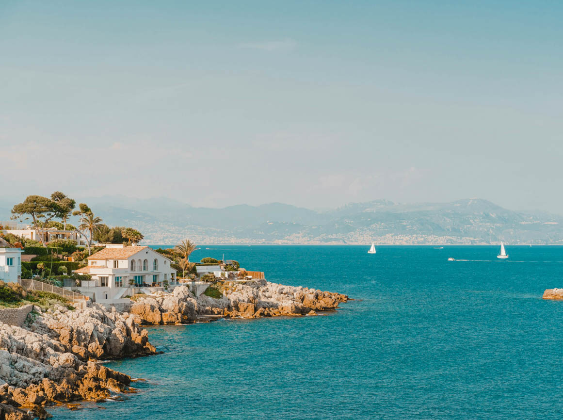 French Riviera - Antibes (photo by Anthony Salerno on Unsplash)