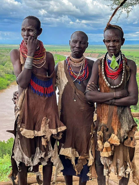 Men from the Kara tribe