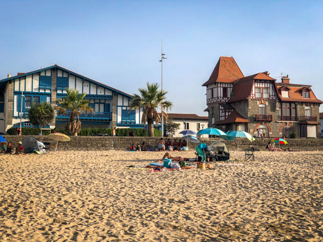 Hendaye plage is my favorite beach in the world