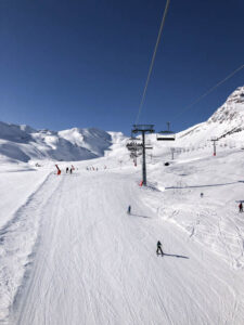 Skiing in Formigal (Aragón, Spain)