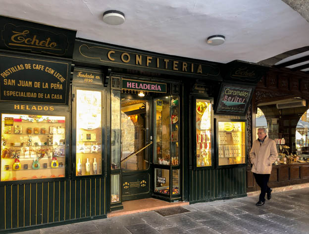 Echeto is a legendary pastry shop in Jaca