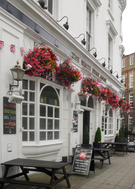 We stayed at The White Ferry House during the 2012 Olympics